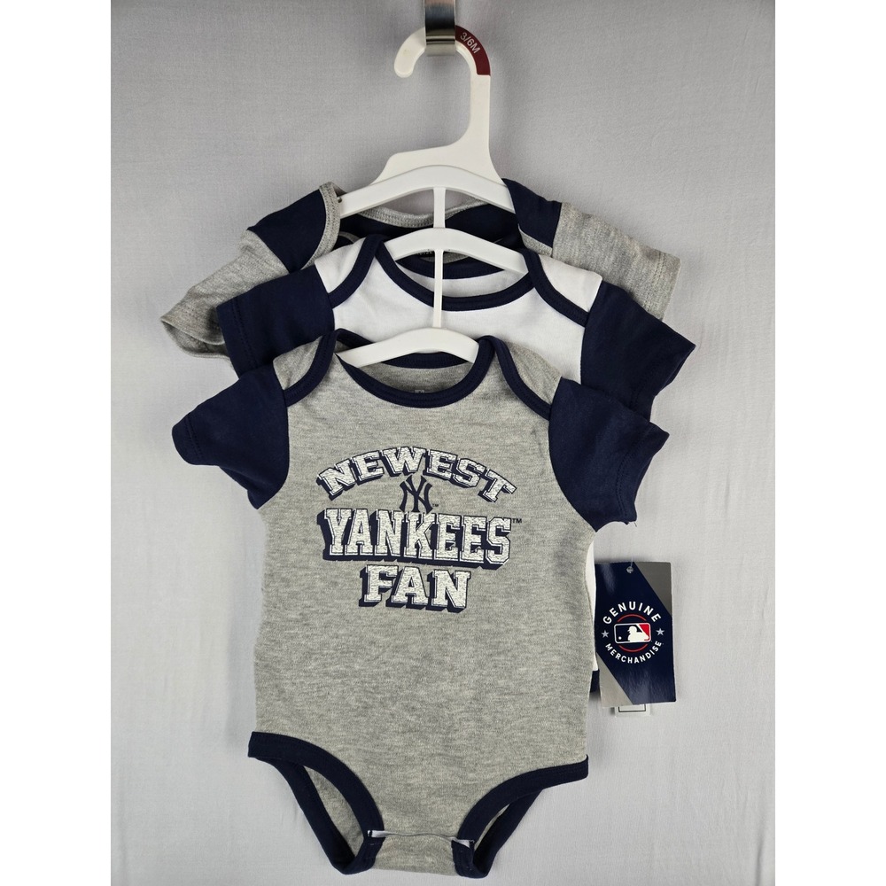 MLB New York Yankees Baby Bodysuit Set 3 Pack Navy Grey White 3-6M NWT